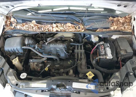 2010 Chrysler Town & Country Touring из США, поврежденный, VIN 2A4RR5D15AR212357